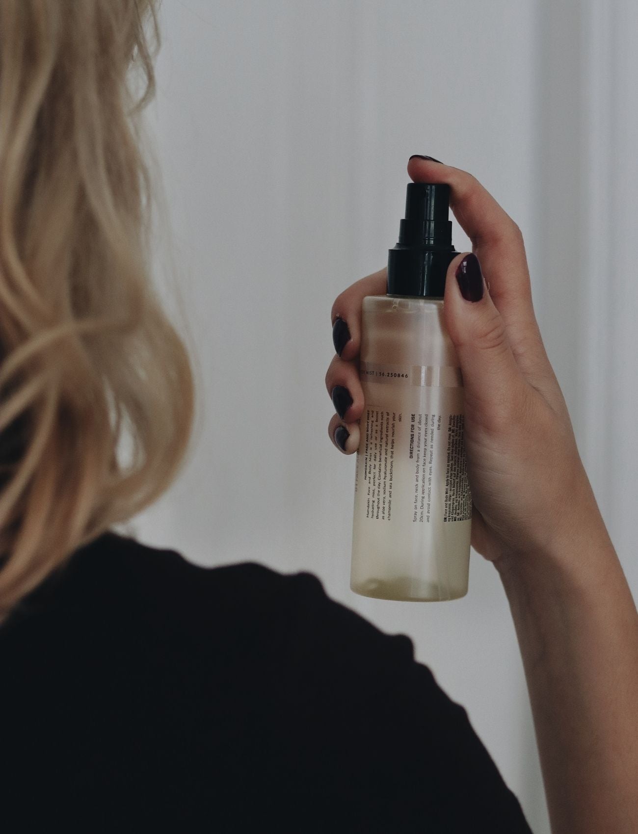 01 Face and Body Mist - Kamille & Havtorn HUMDAKIN